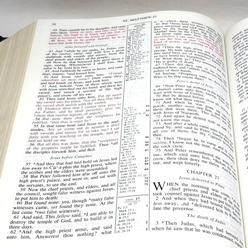 Vintage 70s Warner Christian Family Edition Black KJV Bible Red Letter Hardcover